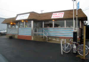 SeaplaneDiner-Bldg