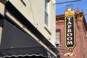 SouthPhillyTapRoom-Sign